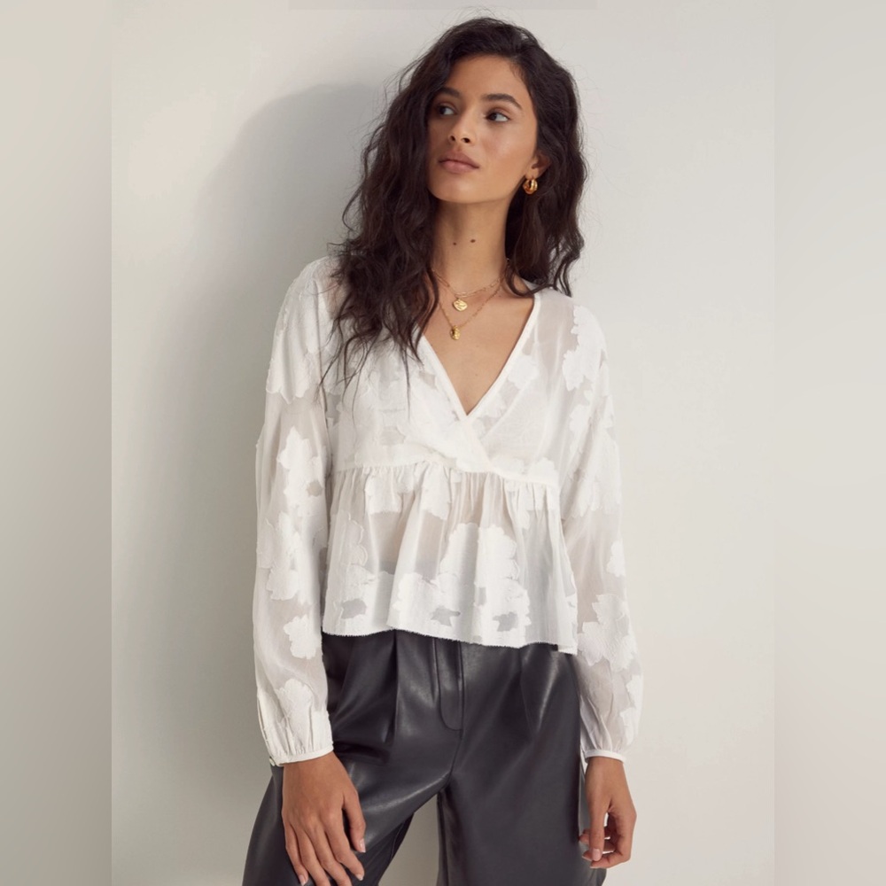 Aritzia Wilfred floral white peplum blouse